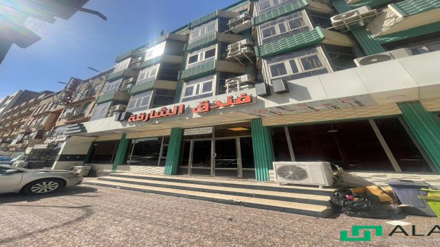 إطلالة على Alshariqa Hotel