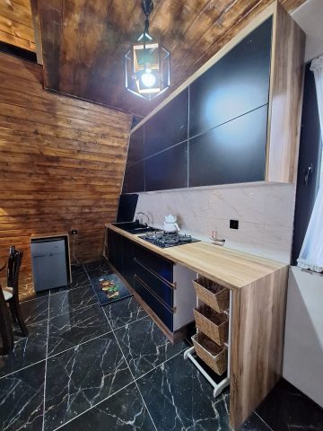 چوبی ساحل گیشم