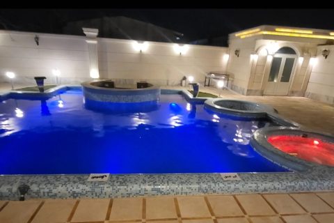 استخردار آبگرم عمارت مهدیان