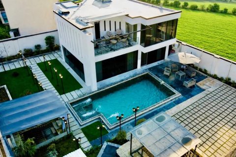 استخردار آبگرم عمارت لوكس هاكان با ایرهاکی