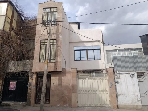 بمانی