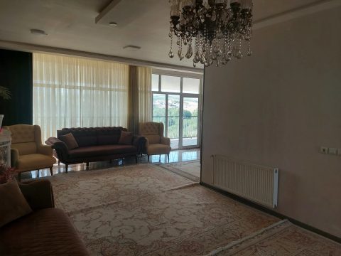 استخردار آبگرم یاس