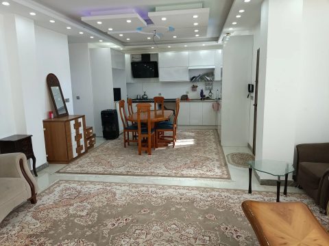 استخردار آبگرم پارسا با جکوزی و فوتبال دستی