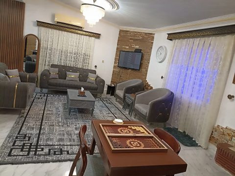 استخردار آبگرم دوقلوها با جکوزی و فوتبال دستی